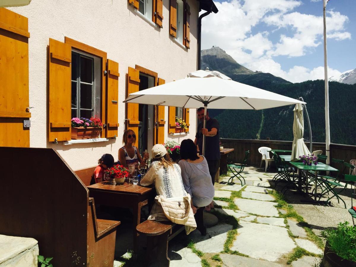 Edelweiss Mountain Guest House - 1 Hour Hike Up From Zermatt Station - On Hiking Trail - No Transport Exterior photo